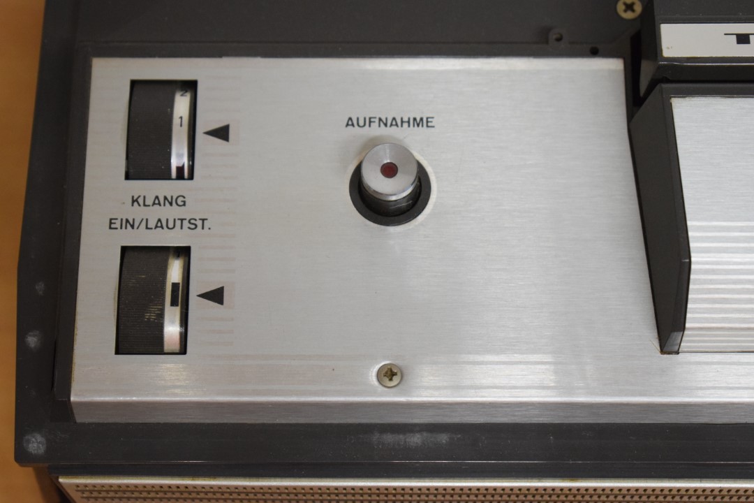 Grundig TK140 Tape Recorder